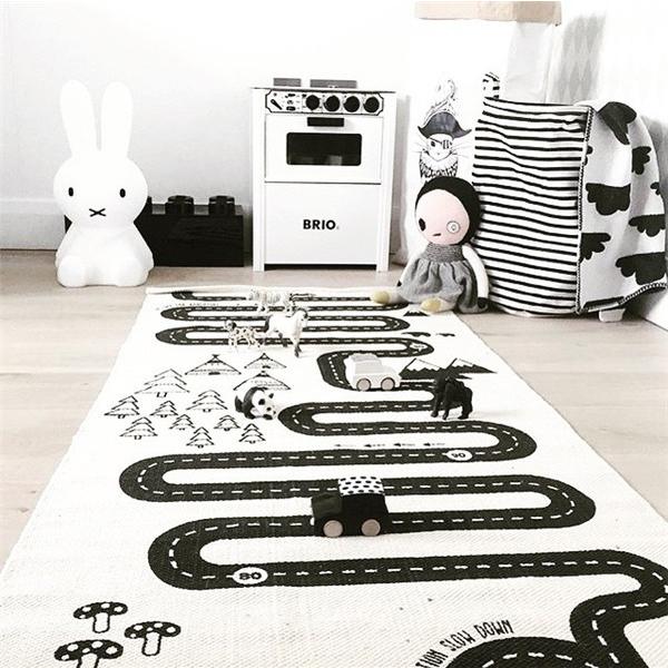 Children’s Print Adventure Crawling Game Pad - Image 2